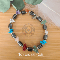 bracelet en hématite avec cubes et chips de pierres naturelles – équilibre et style unique