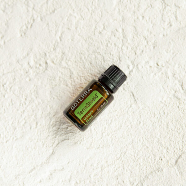 Synergie TerraShield – Répulsif naturel contre moustiques et nuisibles